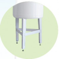 Verstellbares Untergestell mit 3 Füßen 